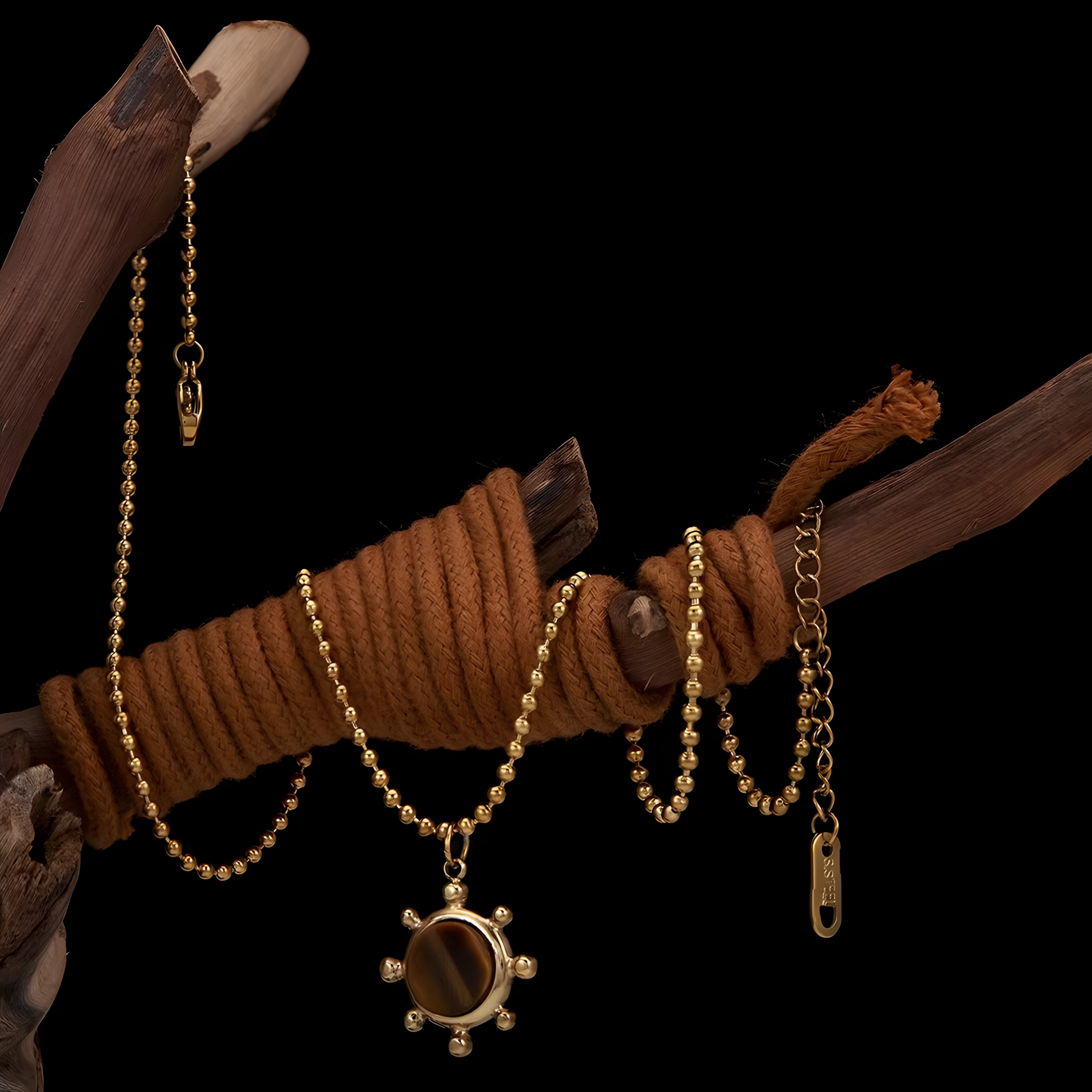 Collier en pierre Sola