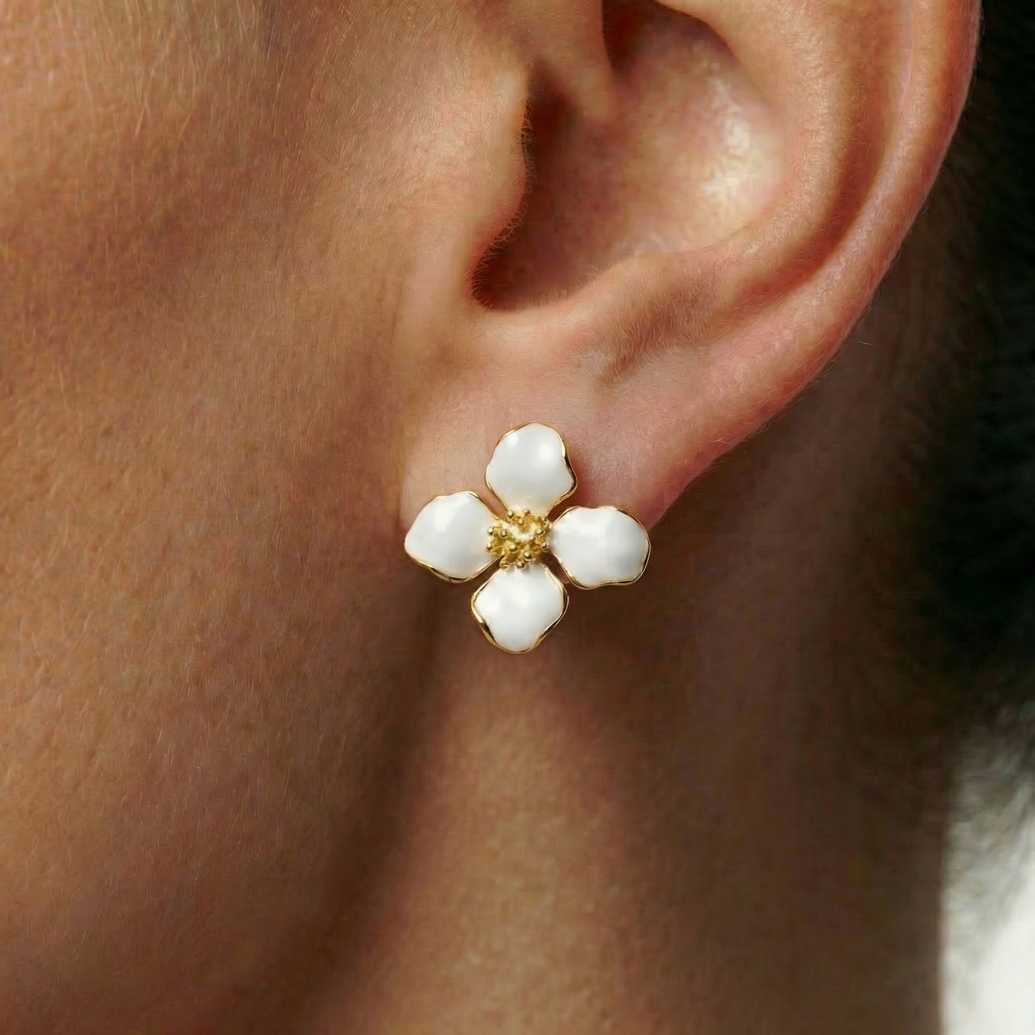 Bloom Studs