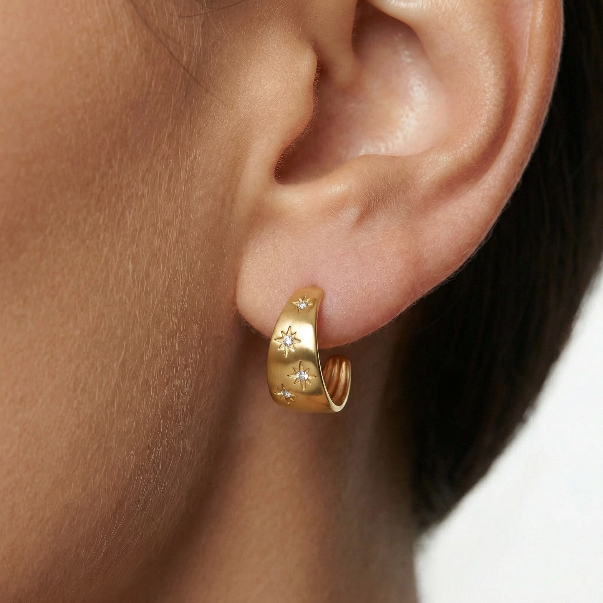 Astra Star Goldohrringe